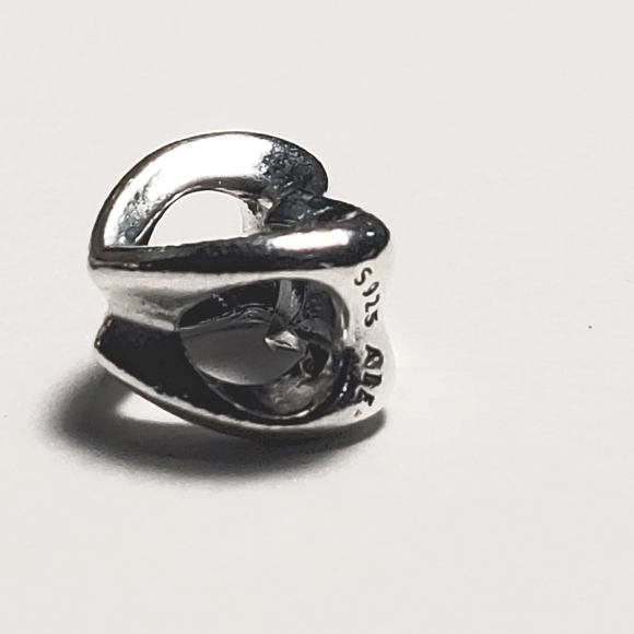 Authentic NEW Retired Pandora Radiant Open Heart Chart S925ALE - Picture 6 of 7